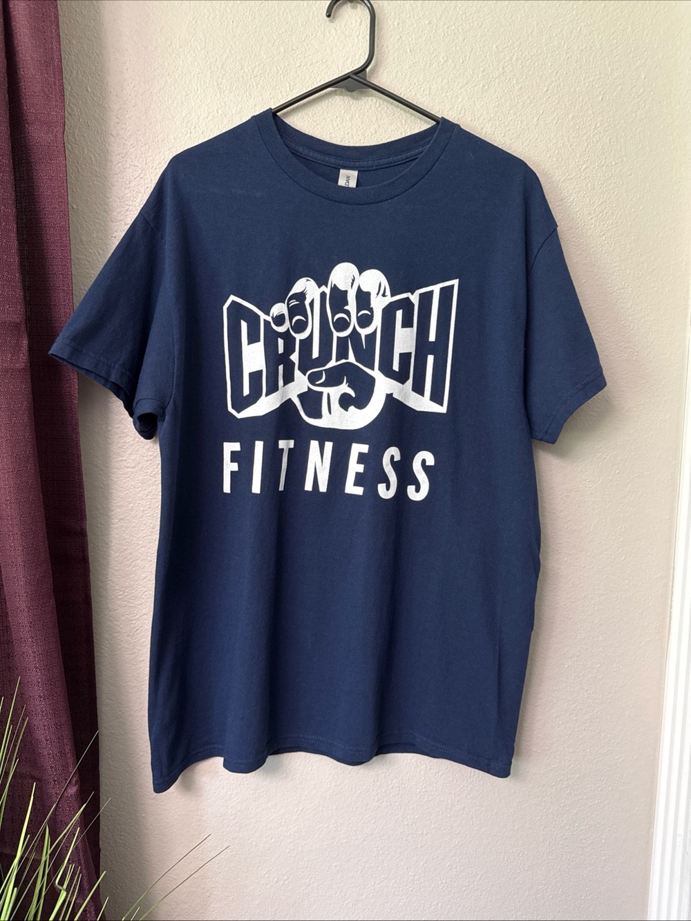 #851 Gildan Crunch Fitness Graphic Tee Size Large